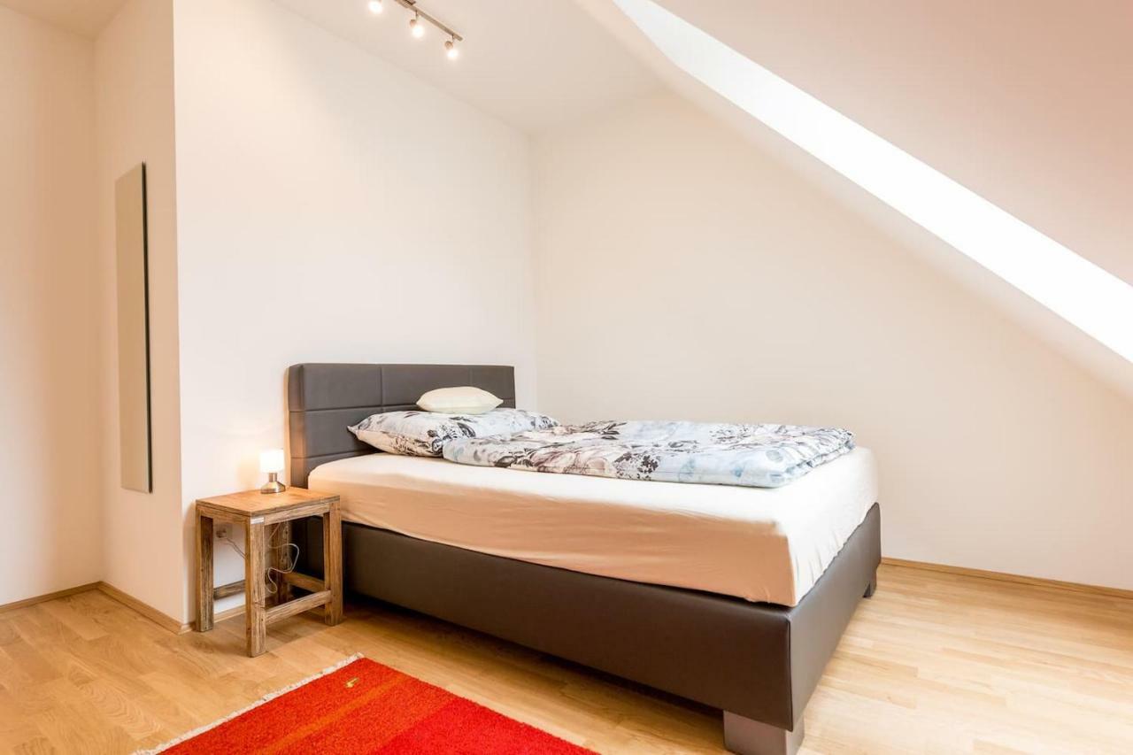 Grosse Dachgeschosswohnung Im Herzen Von 그라츠 외부 사진